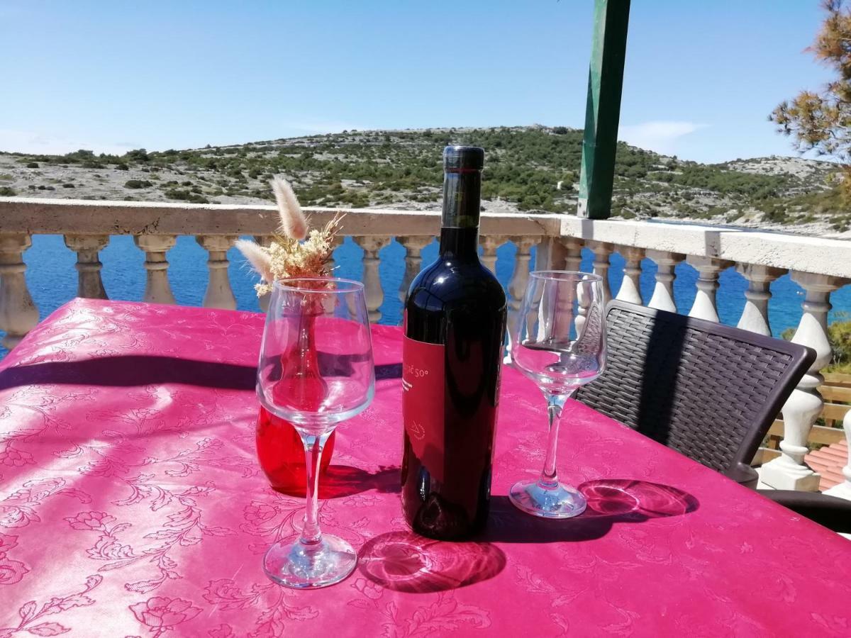Poseidon Holiday Guesthouse Žirje المظهر الخارجي الصورة