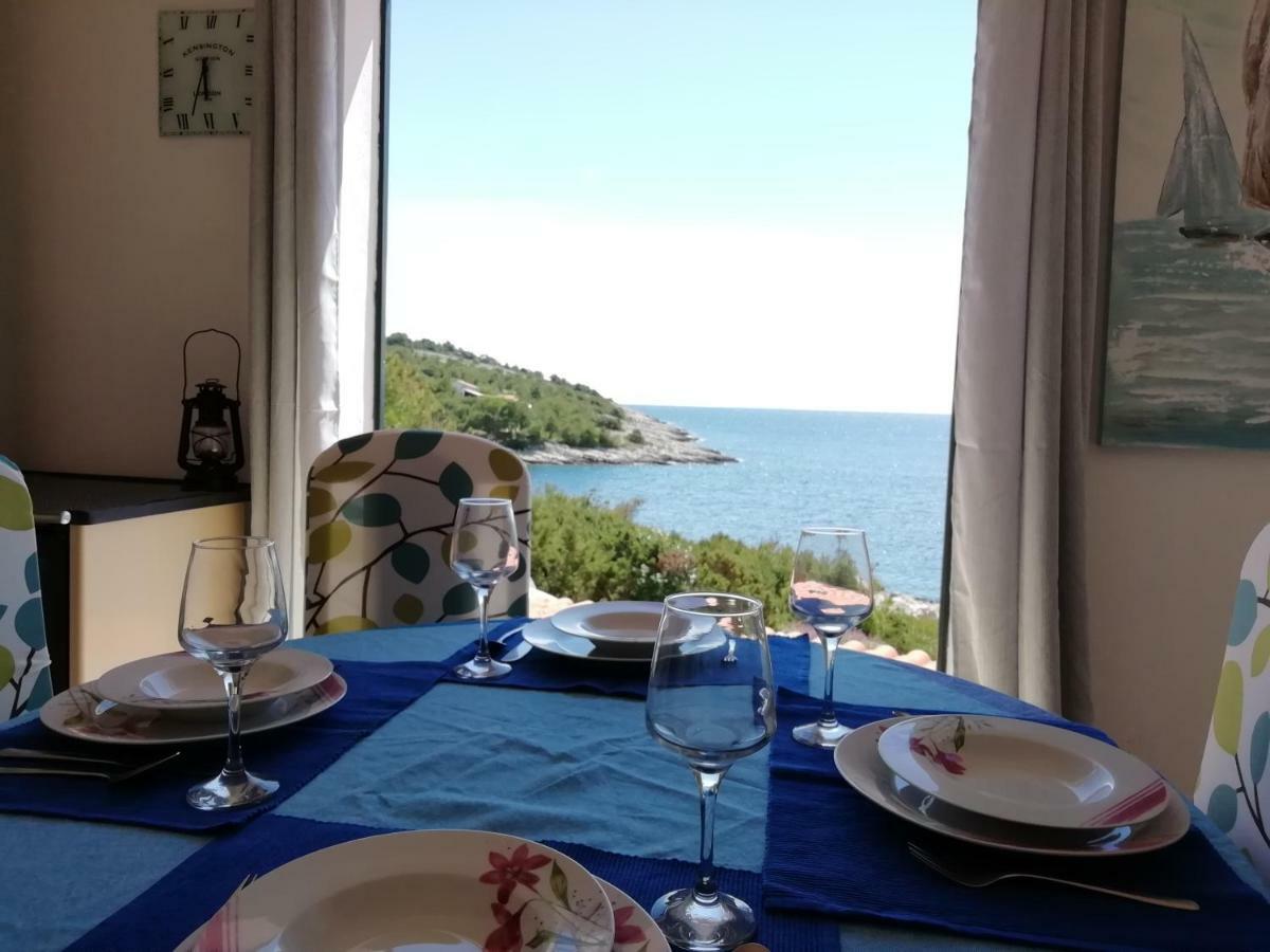 Poseidon Holiday Guesthouse Žirje المظهر الخارجي الصورة