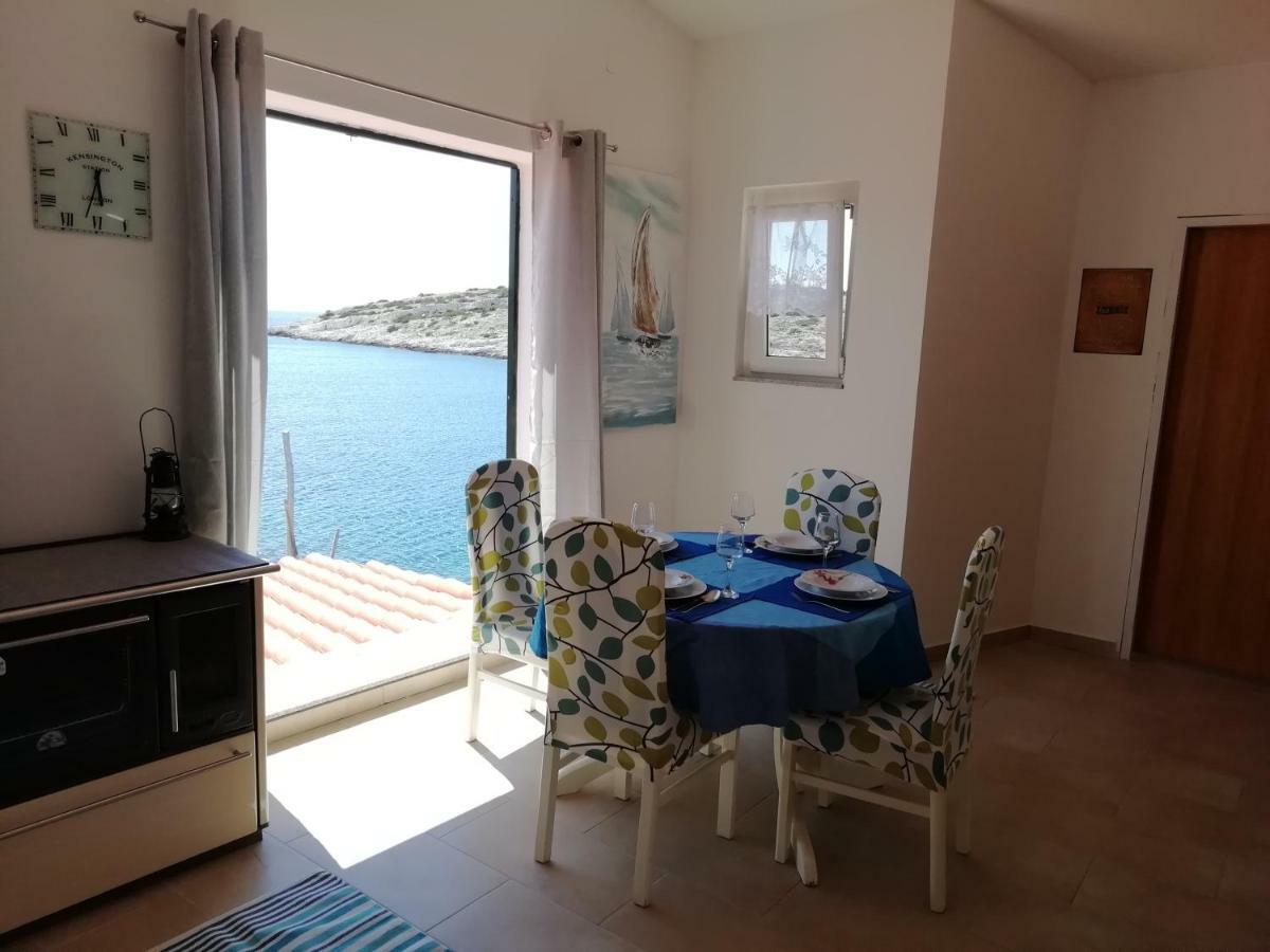 Poseidon Holiday Guesthouse Žirje المظهر الخارجي الصورة